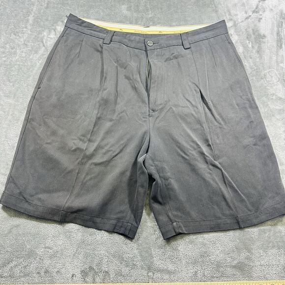 Tommy Bahama Shorts Men’s 35‎ Black Pleated Silk Preppy Business Casual Golf - Picture 1 of 8